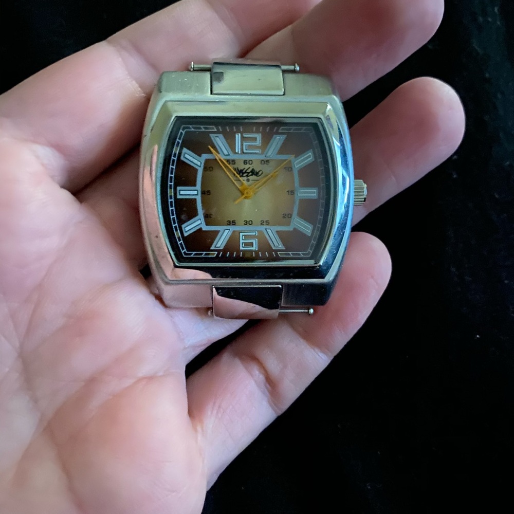 Mossimo Watches - Picture 4 of 4